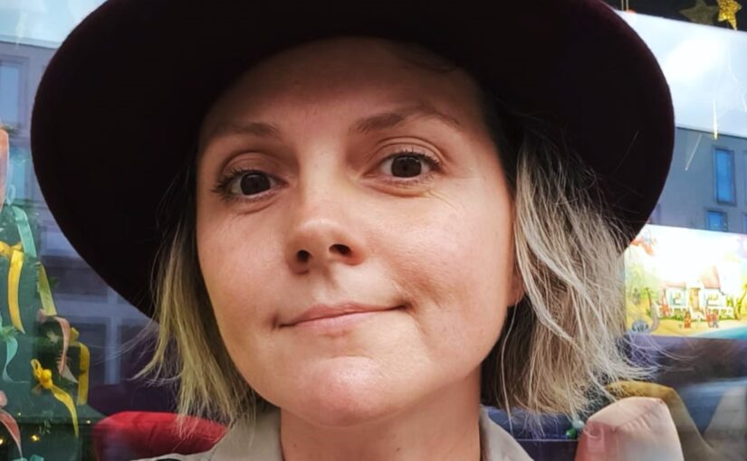 Volha Hapeyeva «CAMEL TRAVEL», Plattform Gegenzauber