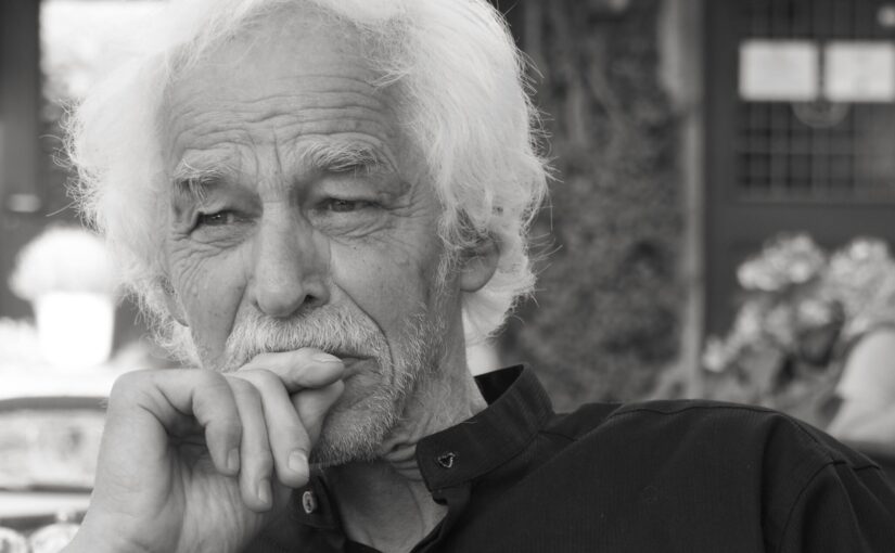 Peter Weibel «Berge», Plattform Gegenzauber